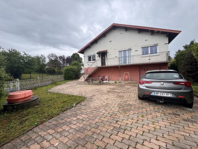Maison 7 pièces 126 m²