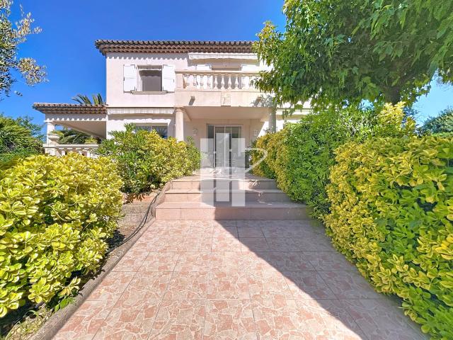 Maison 7 pièces 126 m²