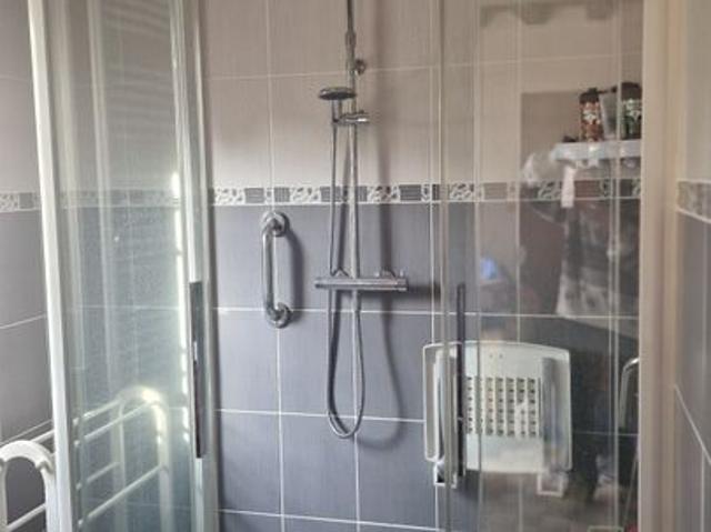 Maison 7 pièces, 128 m² à louer à Chennebrun 27820