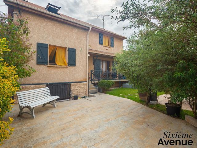 Maison 7 pièces 120 m²