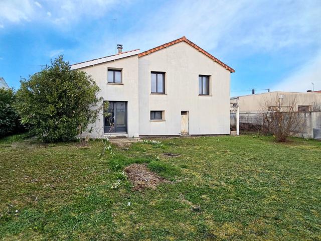 Maison 7 pièces 120 m²