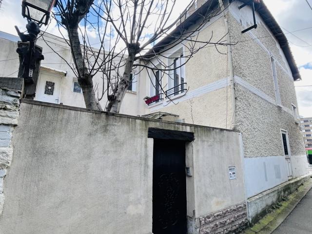 Maison 7 pièces 120 m²