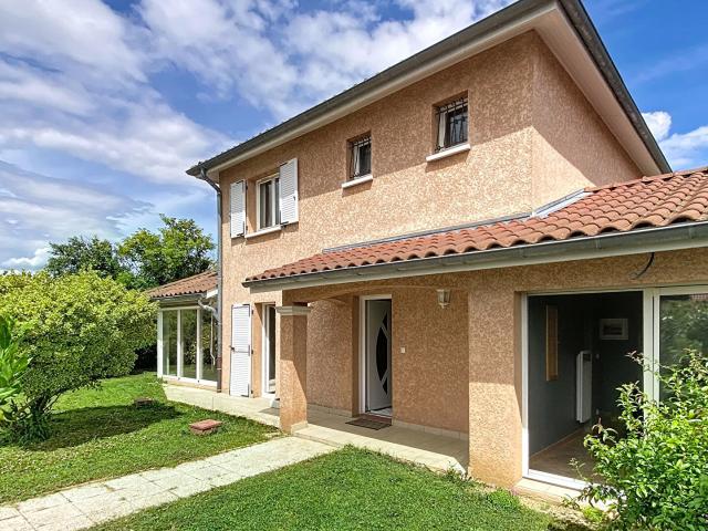 Maison 7 pièces 140 m²