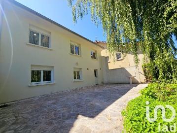 77500, Chelles, Seine-et-Marne - Jardin