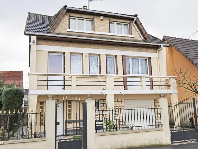 Maison 7 pièces 120 m²