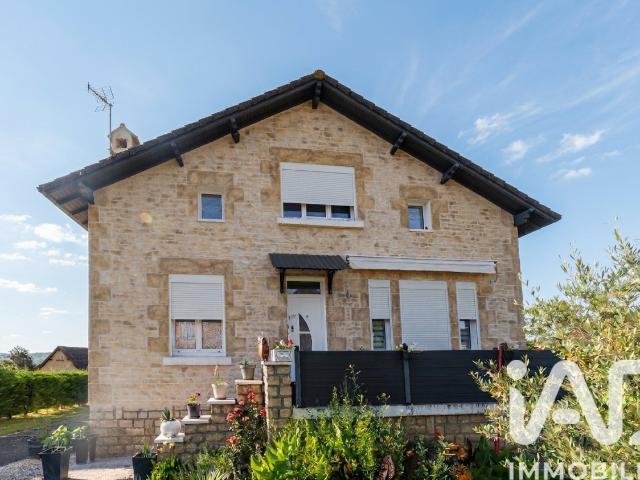 Maison 7 pièces 121 m²