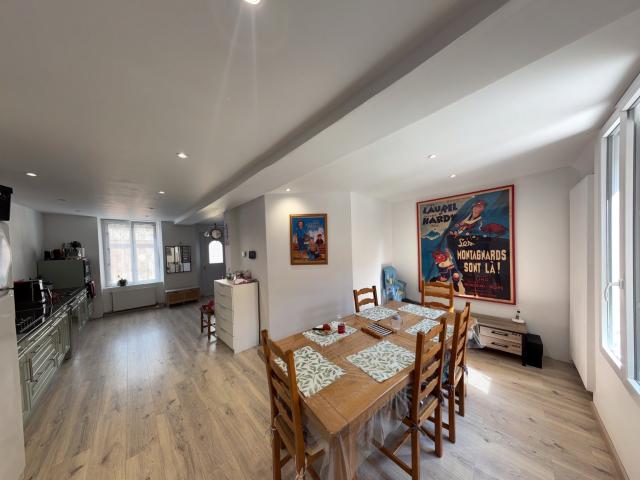 Maison 7 pièces 121 m²