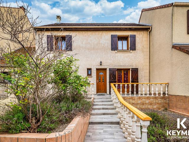 Maison 7 pièces 122 m²