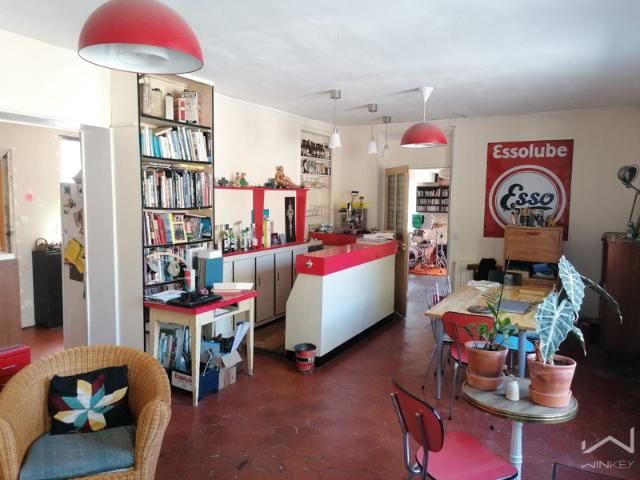 Maison 7 pièces 134 m2 + Dépendances