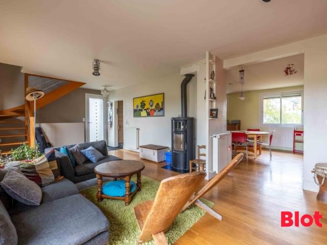 Maison 7 pièces 134 m²