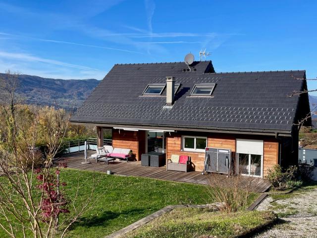 Maison 7 pièces 134 m²