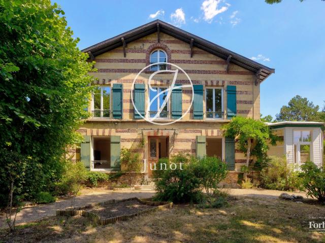 Maison 7 pièces 134 m²