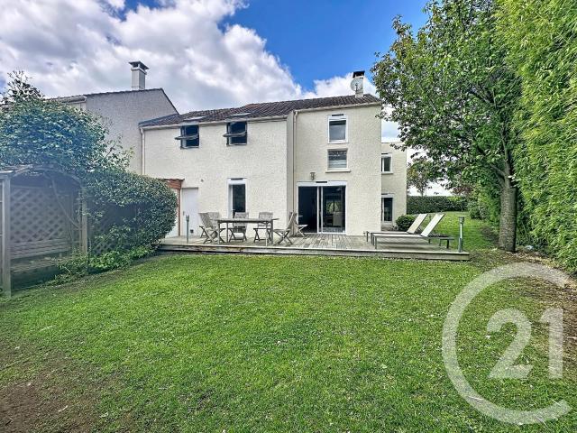 Maison 7 pièces 134 m²
