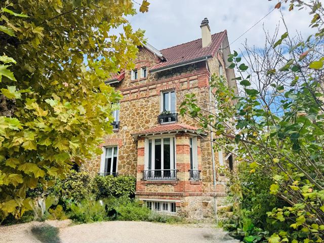 Maison 7 pièces 135 m²