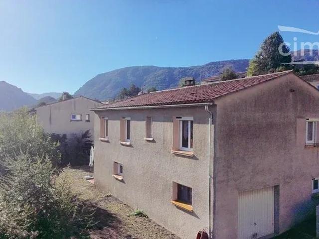 Maison 7 pièces 135 m²