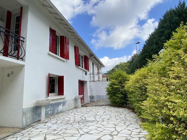 Maison 7 pièces 135 m²