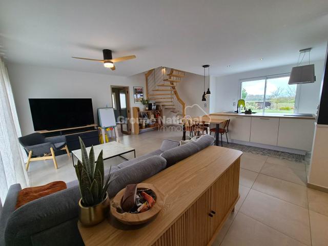 Maison 7 pièces 136 m²