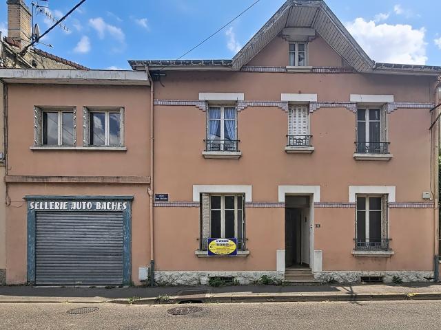 Maison 7 pièces 136 m²