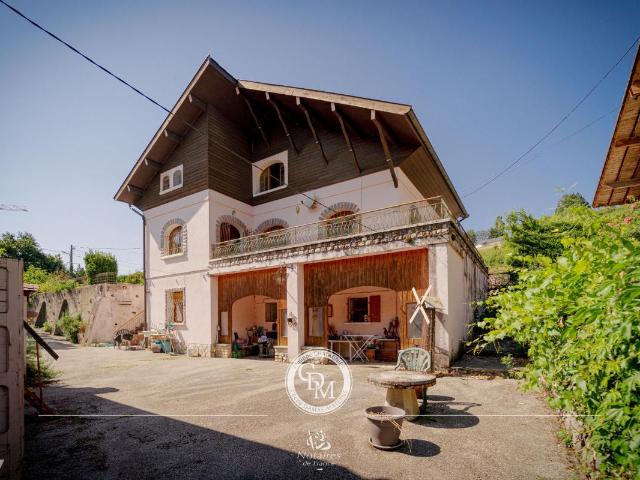 Maison 7 pièces 136 m²