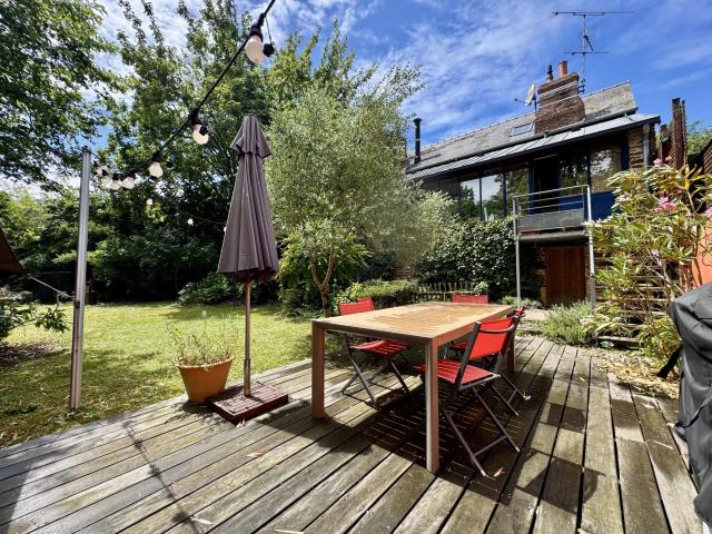 Maison 7 pièces 136 m²