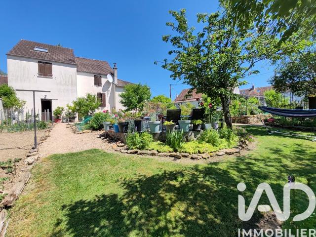 Maison 7 pièces 136 m²