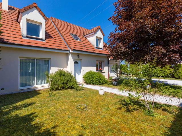 Maison 7 pièces 136 m²