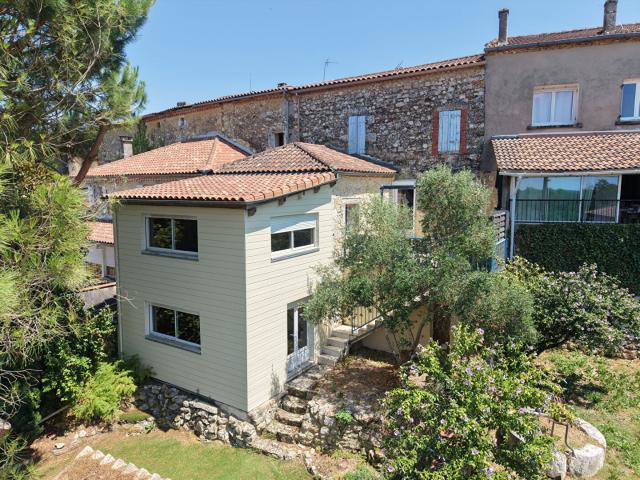 Maison 7 pièces 136 m²