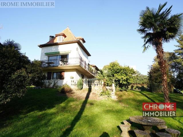 Maison 7 pièces 136 m²