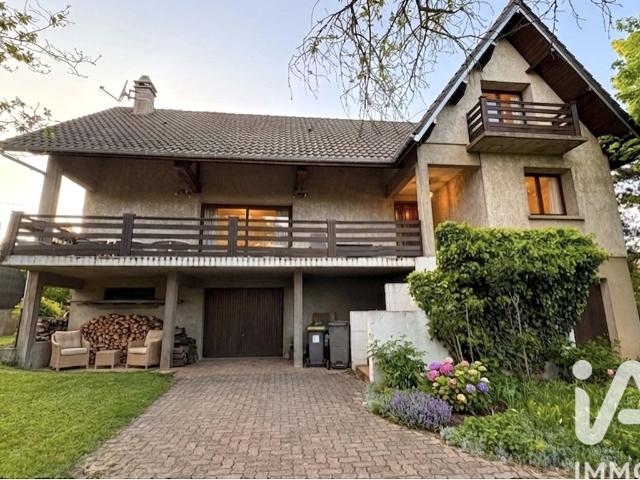 Maison 7 pièces 136 m²
