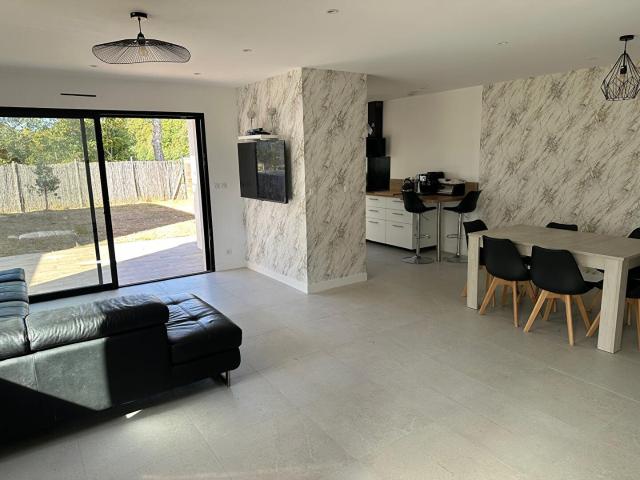 Maison 7 pièces 136 m²