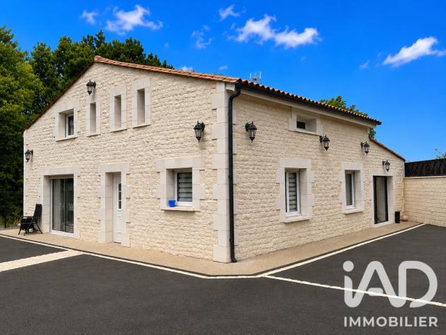 Maison 7 pièces 136 m²