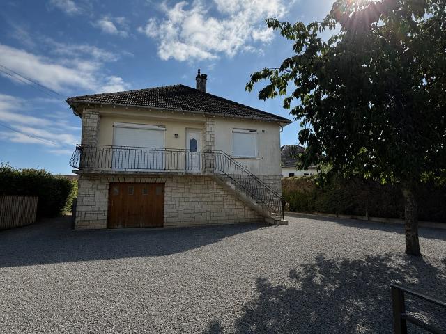 Maison 7 pièces 136 m²