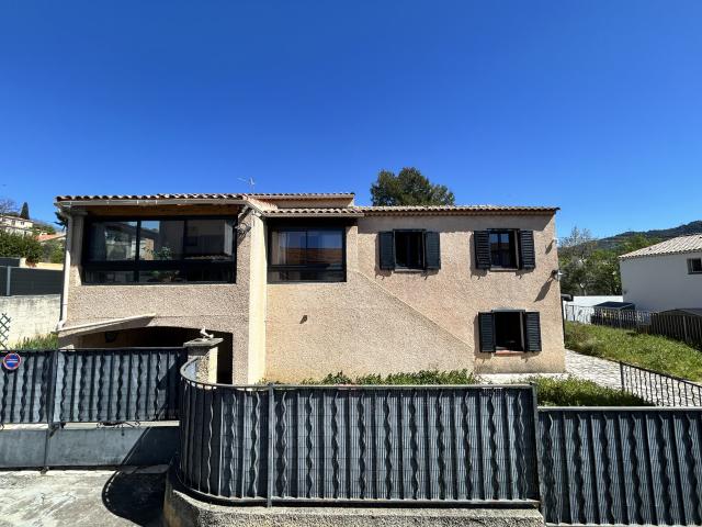 Maison 7 pièces 137 m²