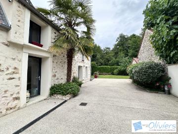 Maison 7 pièces 137 m²