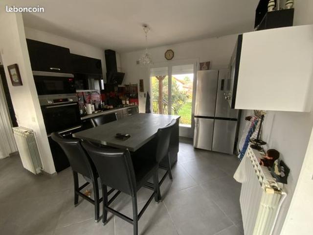 Maison 7 pièces 137 m²