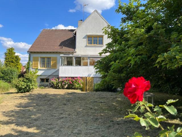 Maison 7 pièces, 137 m² à louer à Saint Denis lès Rebais 77510