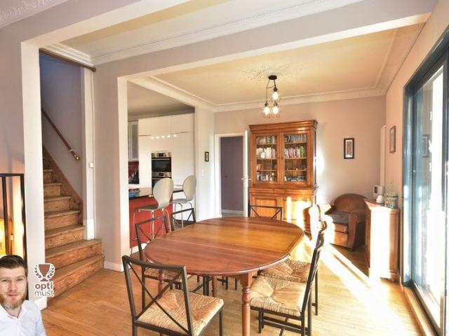 Maison 7 pièces 138 m²