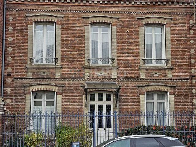 Maison 7 pièces 138 m²