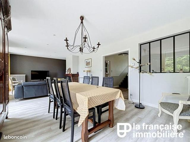 Maison 7 pièces 138 m²