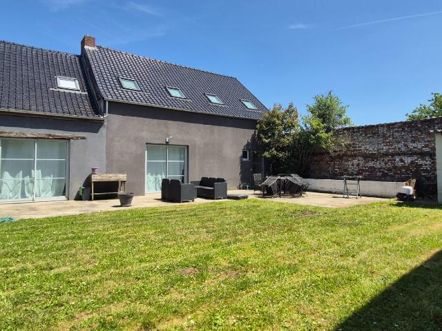 Maison 7 pièces 139 m²