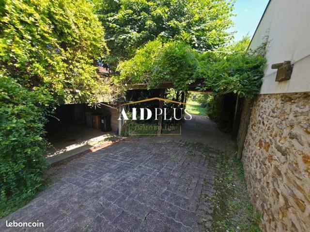 Maison 7 pièces 130 m²