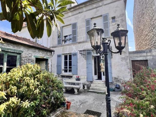 Maison 7 pièces 130 m²