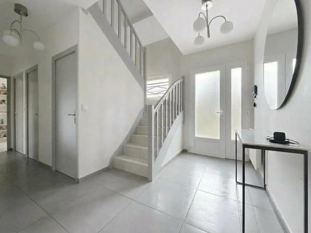 Maison 7 pièces 130 m²