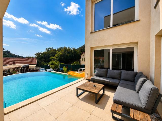 Maison 7 pièces 131 m²