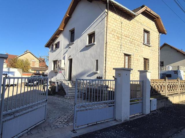 Maison 7 pièces 131 m²