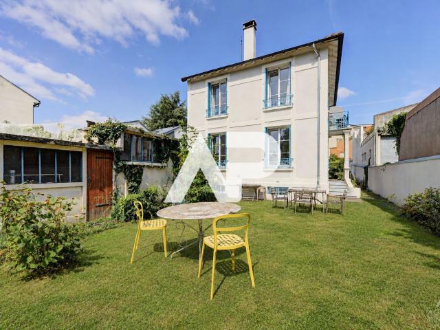 Maison 7 pièces 132 m²