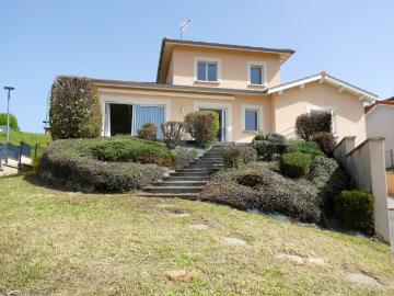 Maison 7 pièces 133 m²