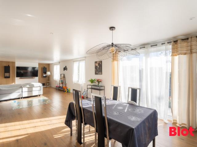 Maison 7 pièces 133 m²