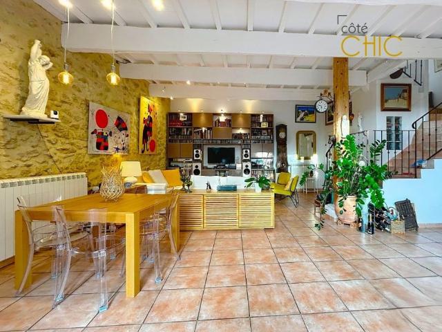 Maison 7 pièces 144 m²