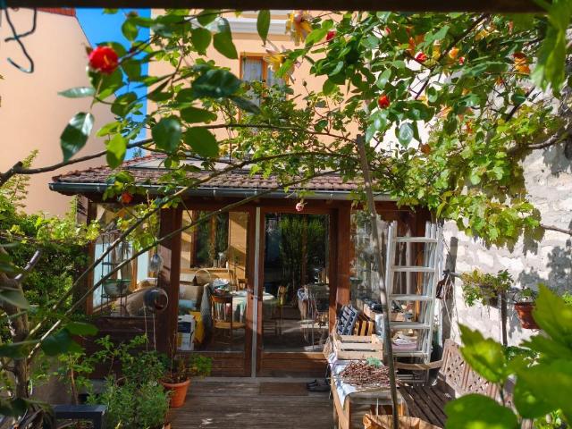 Maison 7 pièces 144 m²